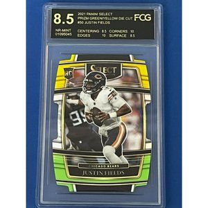 2021 Select Justin Fields Concourse Level Select Yellow Green Die Cut RC graded